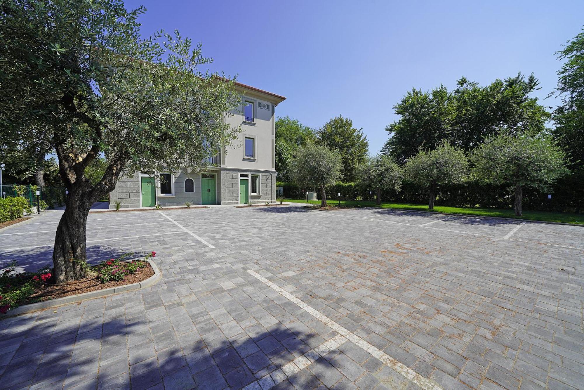 Villa Caterina Apartments By Wonderful Italy Desenzano del Garda Ngoại thất bức ảnh