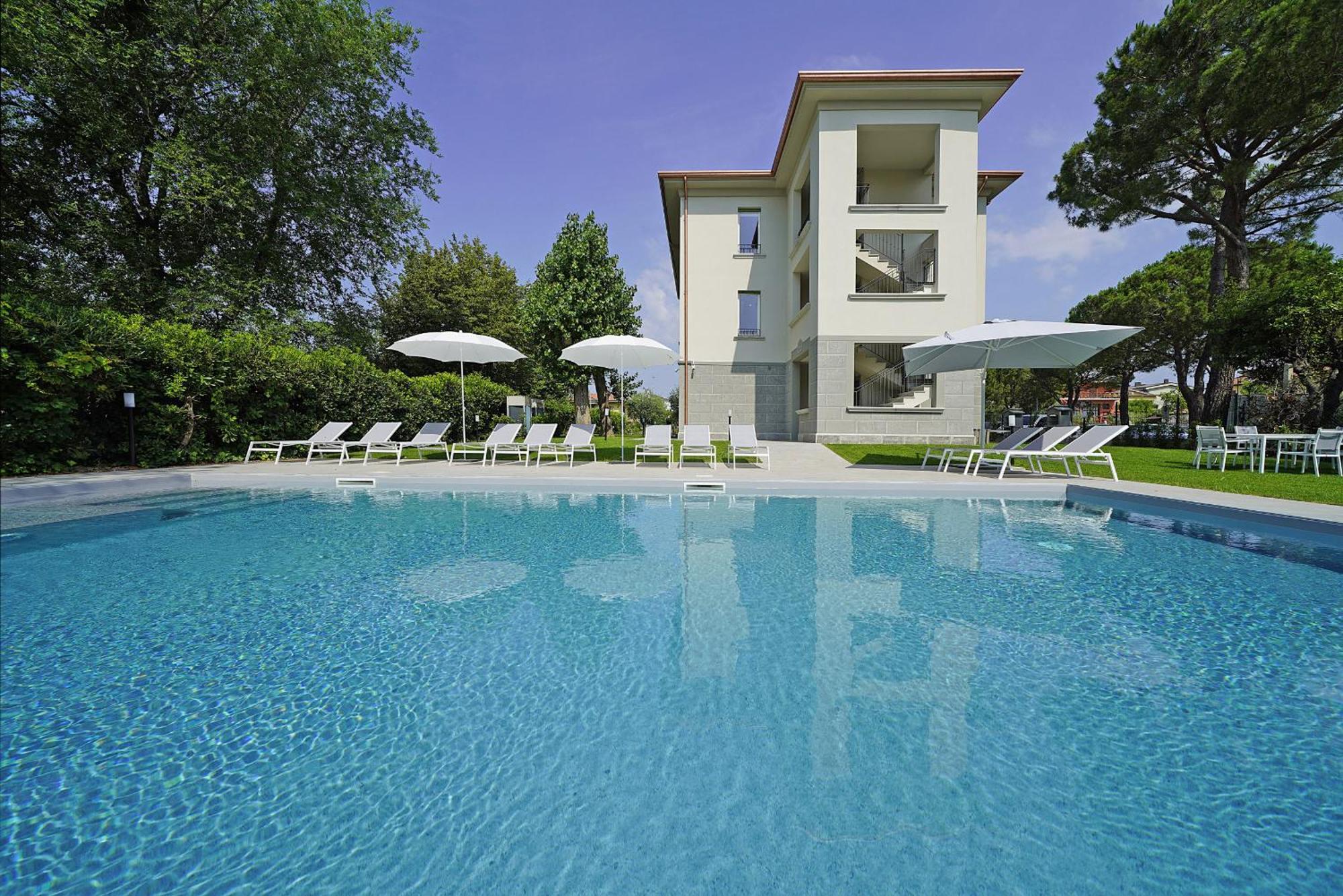 Villa Caterina Apartments By Wonderful Italy Desenzano del Garda Ngoại thất bức ảnh