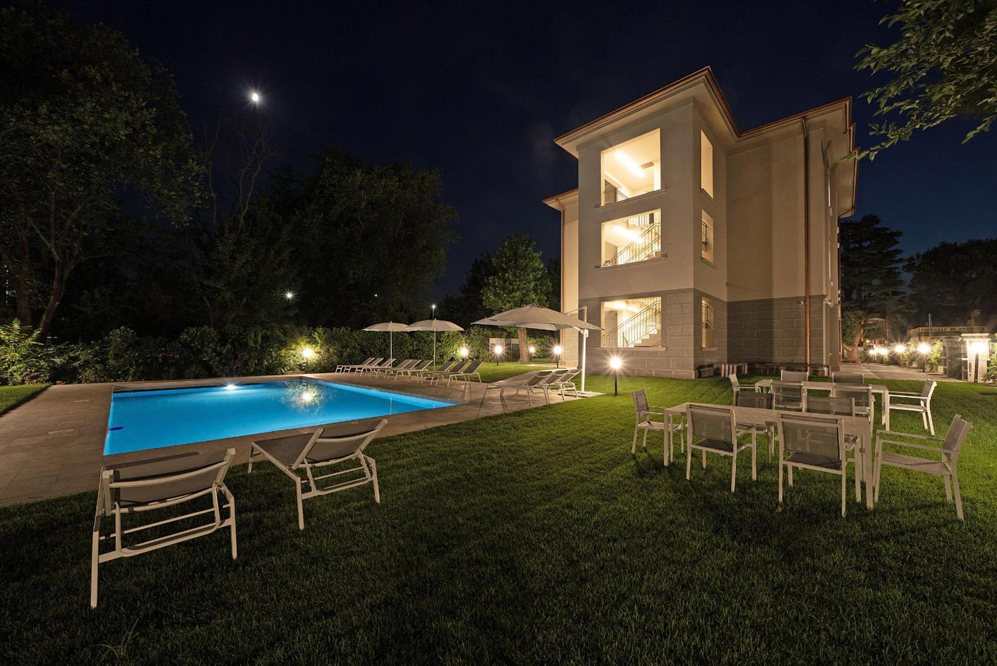 Villa Caterina Apartments By Wonderful Italy Desenzano del Garda Ngoại thất bức ảnh